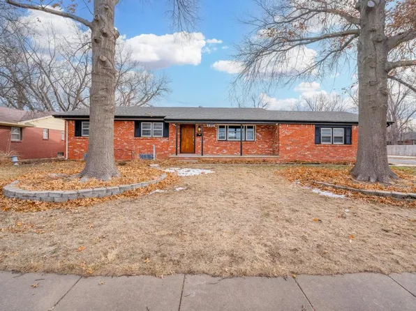 1302 N Murray St, Wichita, KS 67212