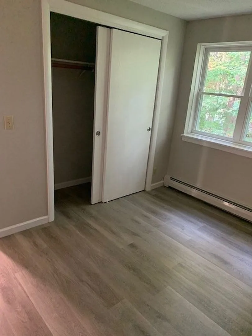 Katherine Court Apartments — Photo 3