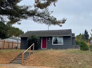 3833 49th Ave SW, Seattle, WA 98116