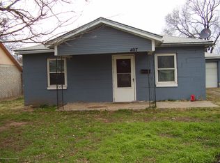 407 S Houston St, Shamrock, TX 79079