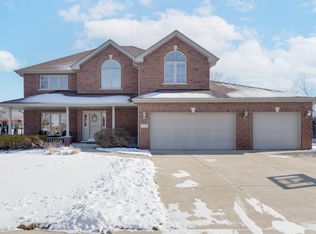 22607 Merritton Rd, Frankfort, IL 60423