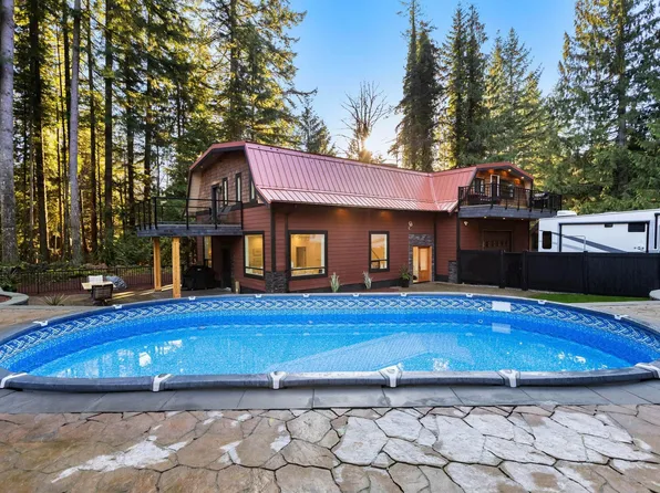 12468 Carr St, Mission, BC V4S 1B9