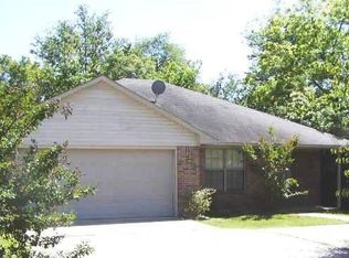 1267 Fleming St, Conway, AR 72032