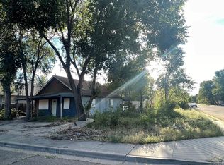 301 S Iola Ave, Pueblo, CO 81001
