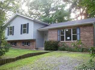 11861 Highview Cir, Lusby, MD 20657