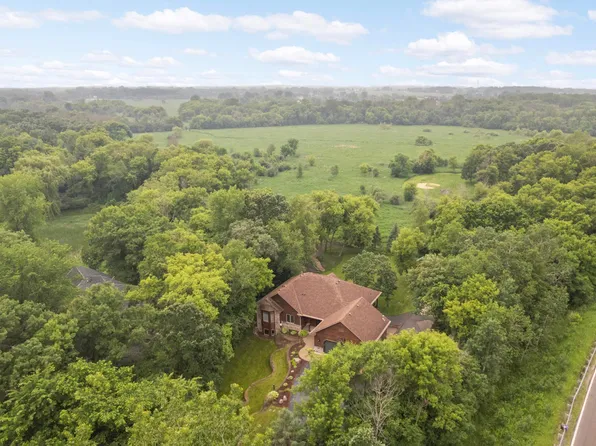 18510 Pheasant Ridge Rd, Prior Lake, MN 55372