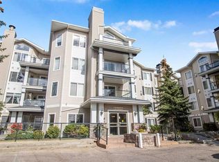 369 E Rocky Vista Park NW #109, Calgary, AB T3G5K7