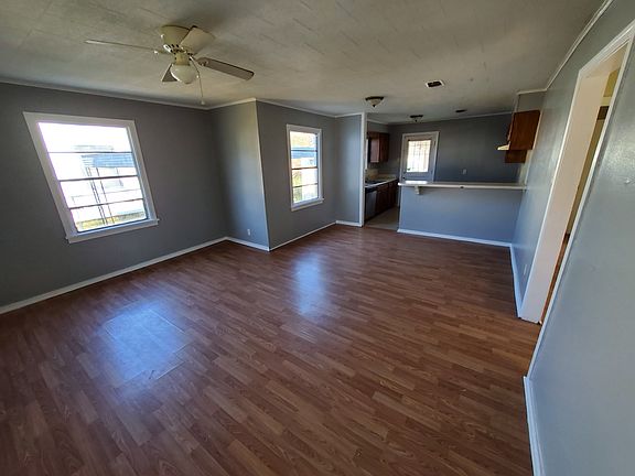 3rd image of 6117 Bowie St