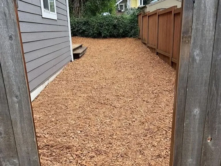 3228 SE Filbert St — Photo 31