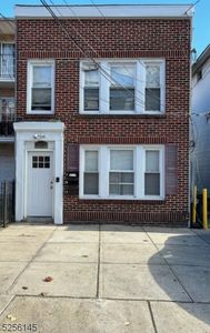 393 Summer Ave, Newark, NJ, 07104