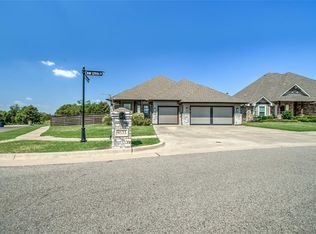 8633 NW 129th St, Oklahoma City, OK 73142