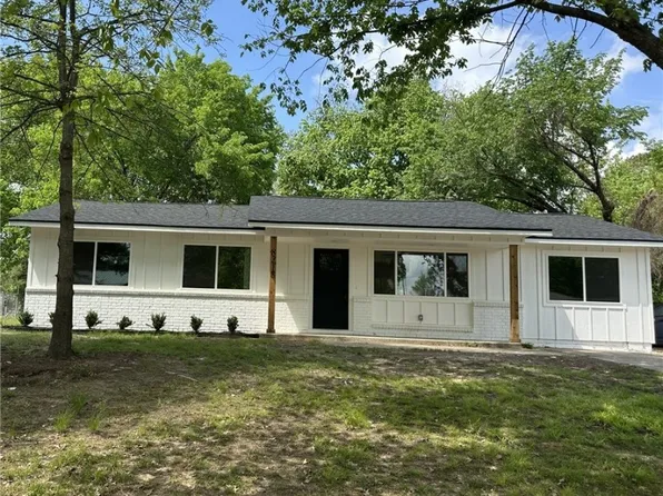 8218 Colony Ln, Fort Smith, AR 72908