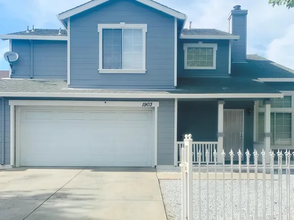 1903 Saint Lakes Way, Stockton, CA 95206