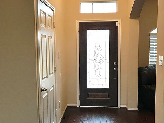 2nd image of 3303 Aberdeen Ct