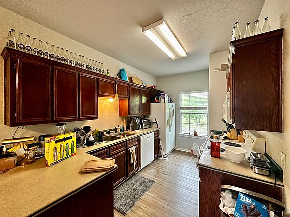 3rd image of 1403 Wood Ave #345C8506C