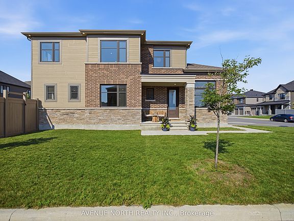4th image of 8 Ascari Rd