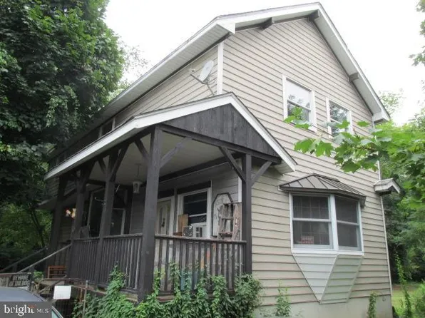 1247 Cedar Ln, Hamilton, NJ 08610