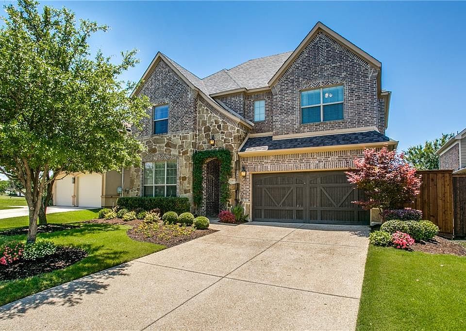 1st image of 2381 Chenault Dr
