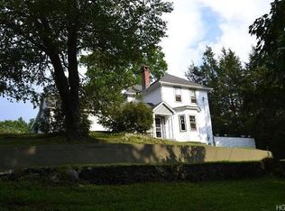 820 Pinesbridge Rd, Ossining, NY 10562