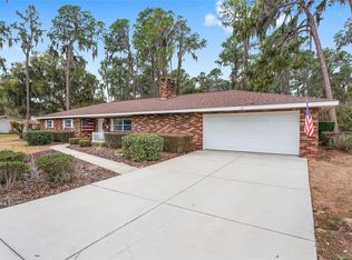 98 Mockingbird Ln, Eustis, FL 32726