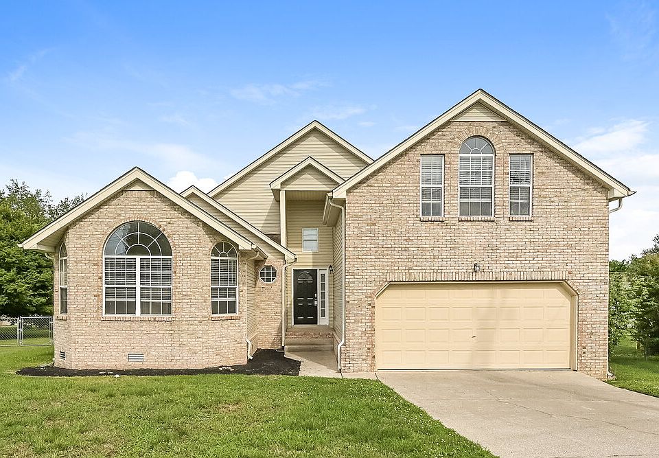 1st image of 239 Heritage Cir E