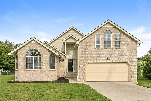 239 Heritage Cir E Photo 1