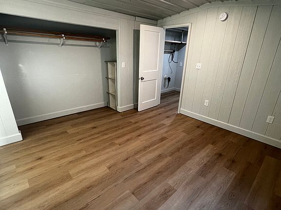 3rd image of 314 Dogwood Dr #B