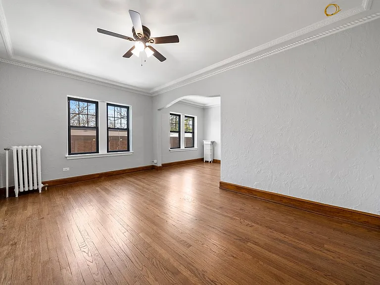 Bella Casa Apartments — Photo 38
