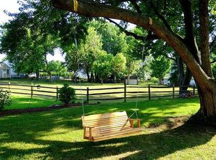 10437 Bridgewood Rd, Perrysburg, OH 43551