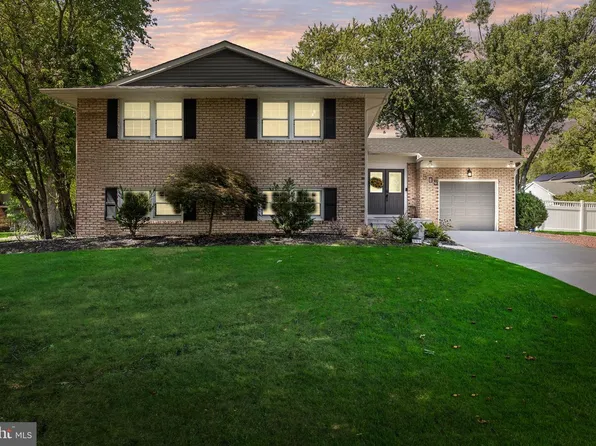 505 Balsam Rd, Cherry Hill, NJ 08003