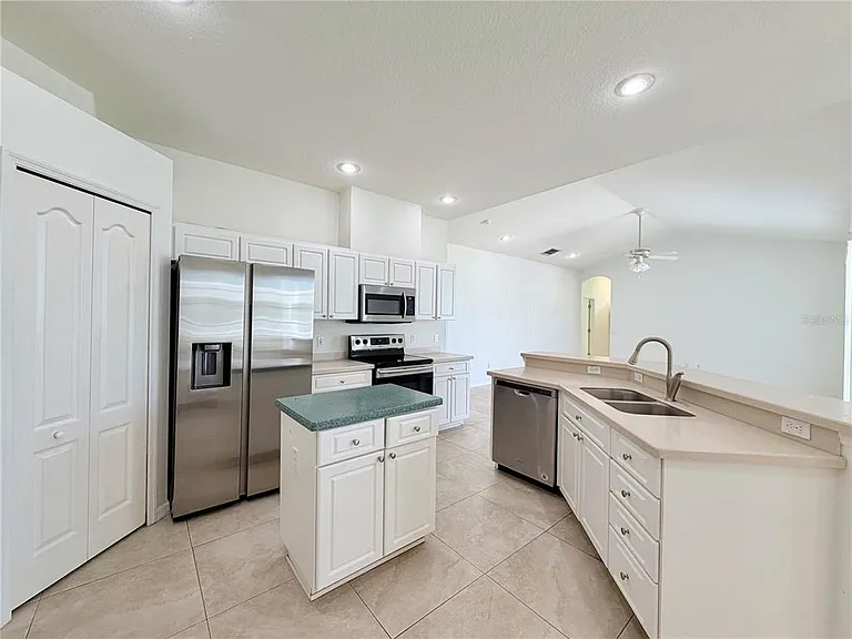 14606 Coral Berry Dr — Photo 34