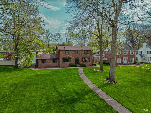 2711 E Broadway St, Logansport, IN 46947