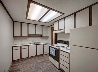 Ridgewood Court, Columbus, OH 43221