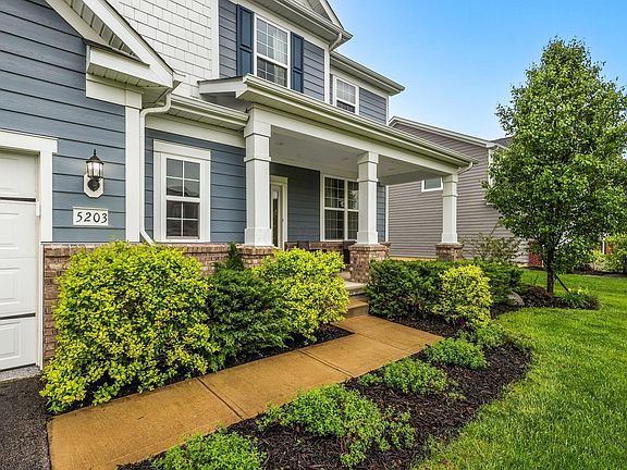 3rd image of 5203 Meadowsview Ln