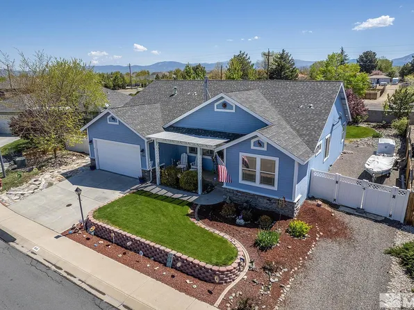 1045 Silveranch Dr, Gardnerville, NV 89460