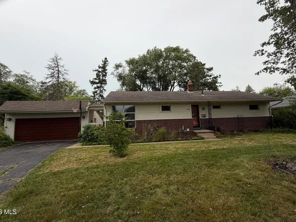 3326 Winston Blvd, Toledo, OH 43614