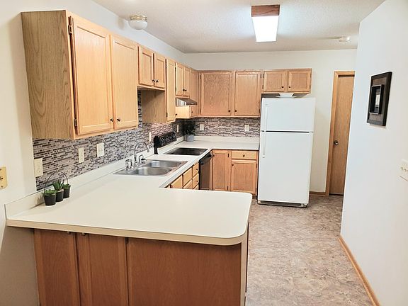 4th image of 538 Lovell Ave APT 5