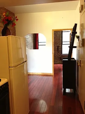 Rented by Nest Seekers International | media 5