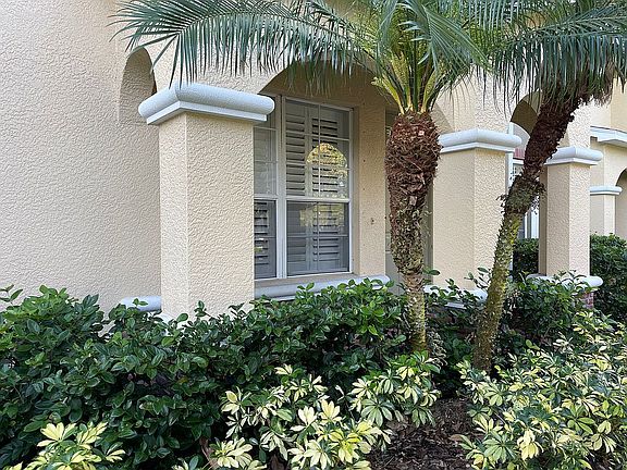 2nd image of 12620 Weston Dr
