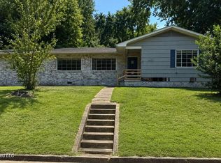 318 John Allen St, Vicksburg, MS 39180