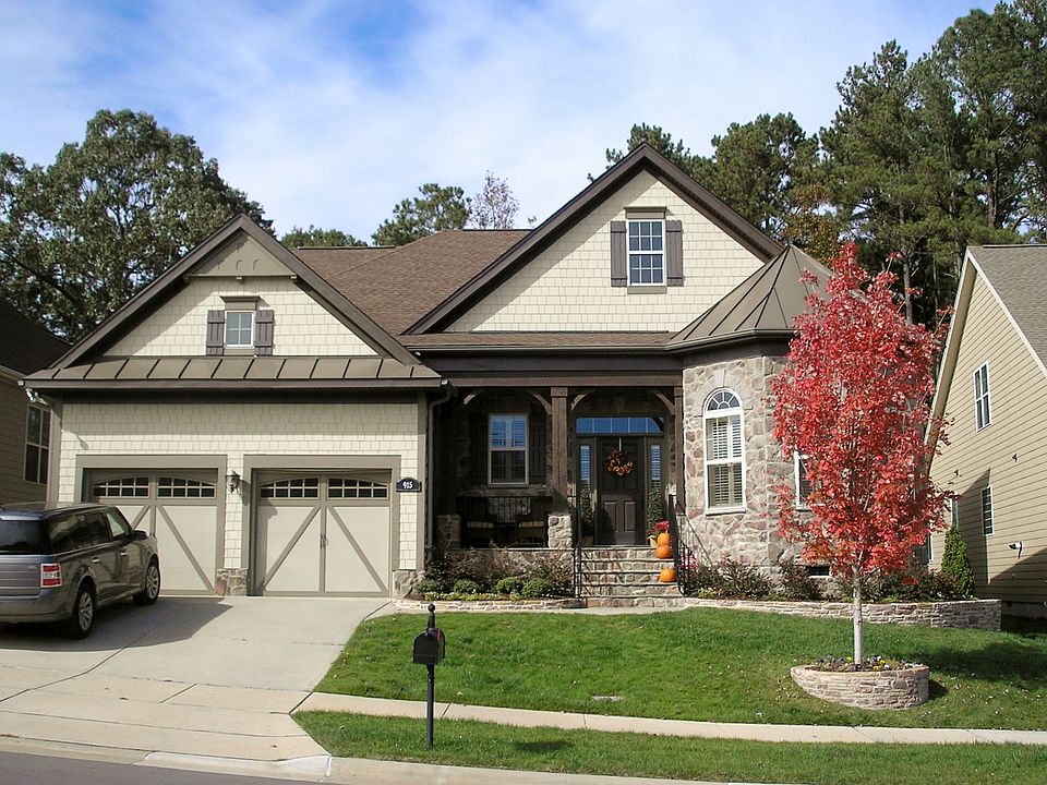 1st image of 915 Bend Dr