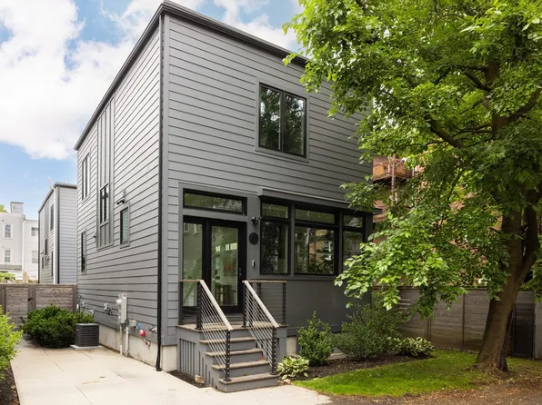 8 Richardson St #8, Cambridge, MA 02139