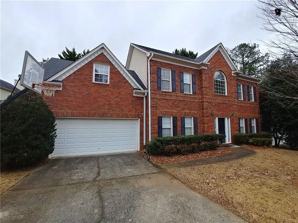 4 bed, 2.5 bath, 2254 sqft, $2,499 — Photo 1