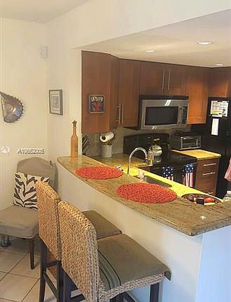 2nd image of 2624 N 38th Ave #2624