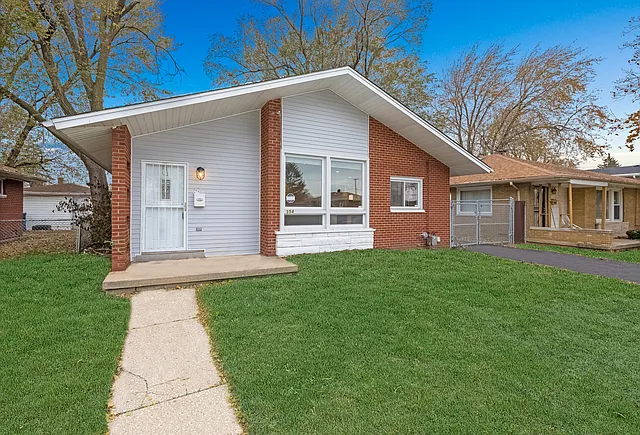 354 Merrill Ave photo 1