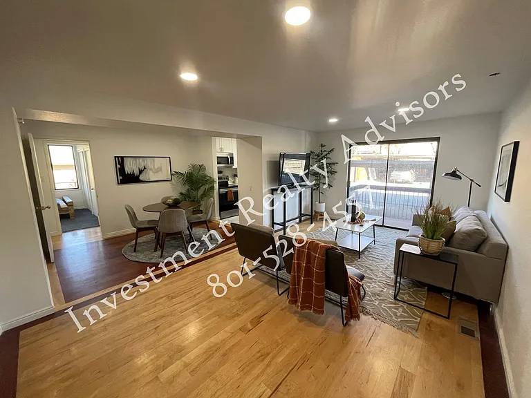 425 S 900 E - Salt Lake City, UT — Photo 18