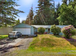 5939 Paradise Dr, Ferndale, WA 98248