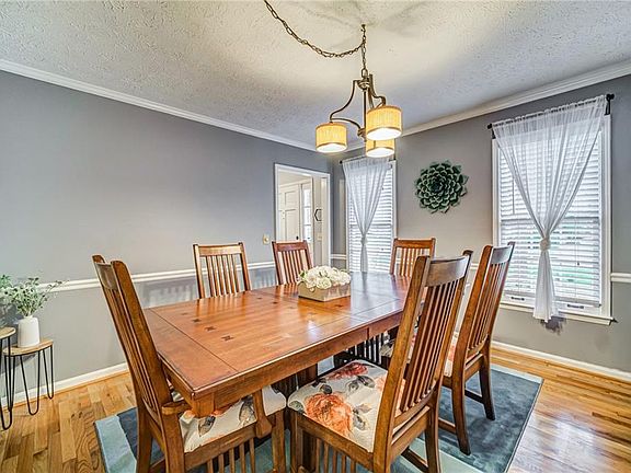 4th image of 2725 Shadow Pine Dr