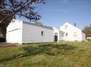 1914 Park Ave, Kalamazoo, MI 49004