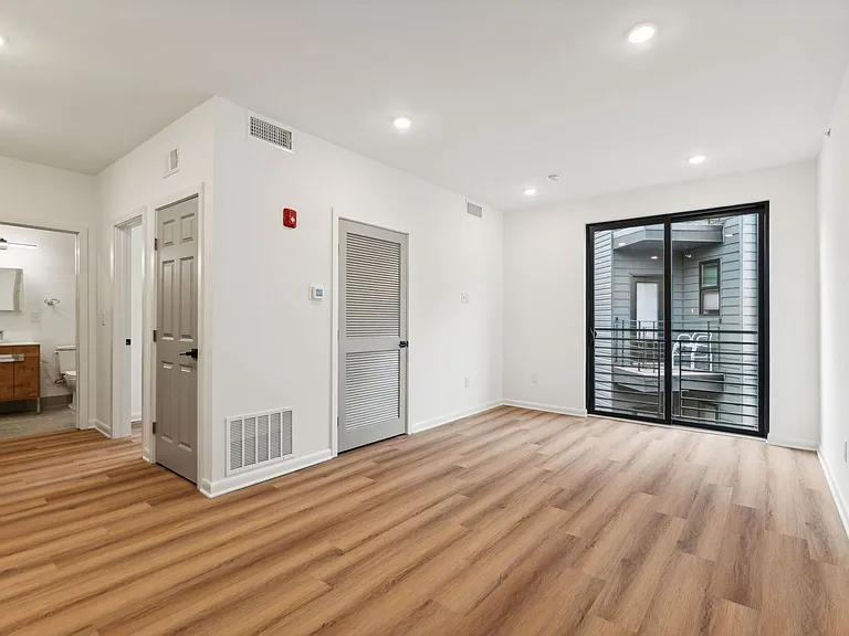 Brand New Fishtown Apartments — Photo 21